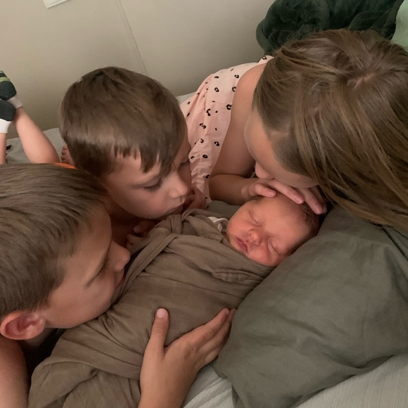 Meet your Posher, Michelle - Picture 4 of 7